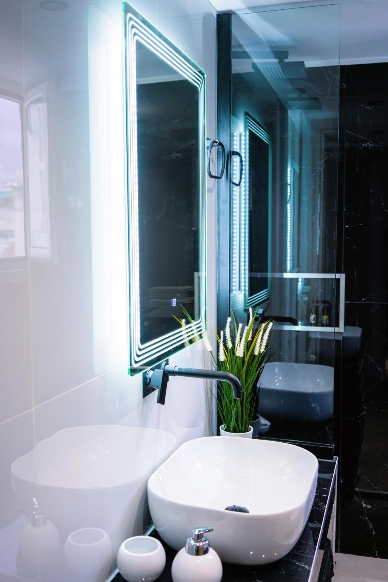 Essel Noir - A Hidden Gem With A Magnificent Acropolis View Leilighet Athen Eksteriør bilde