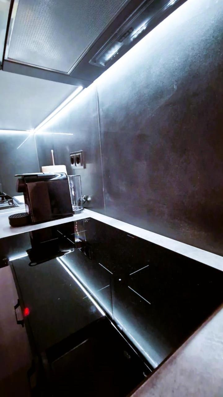 Essel Noir - A Hidden Gem With A Magnificent Acropolis View Leilighet Athen Eksteriør bilde