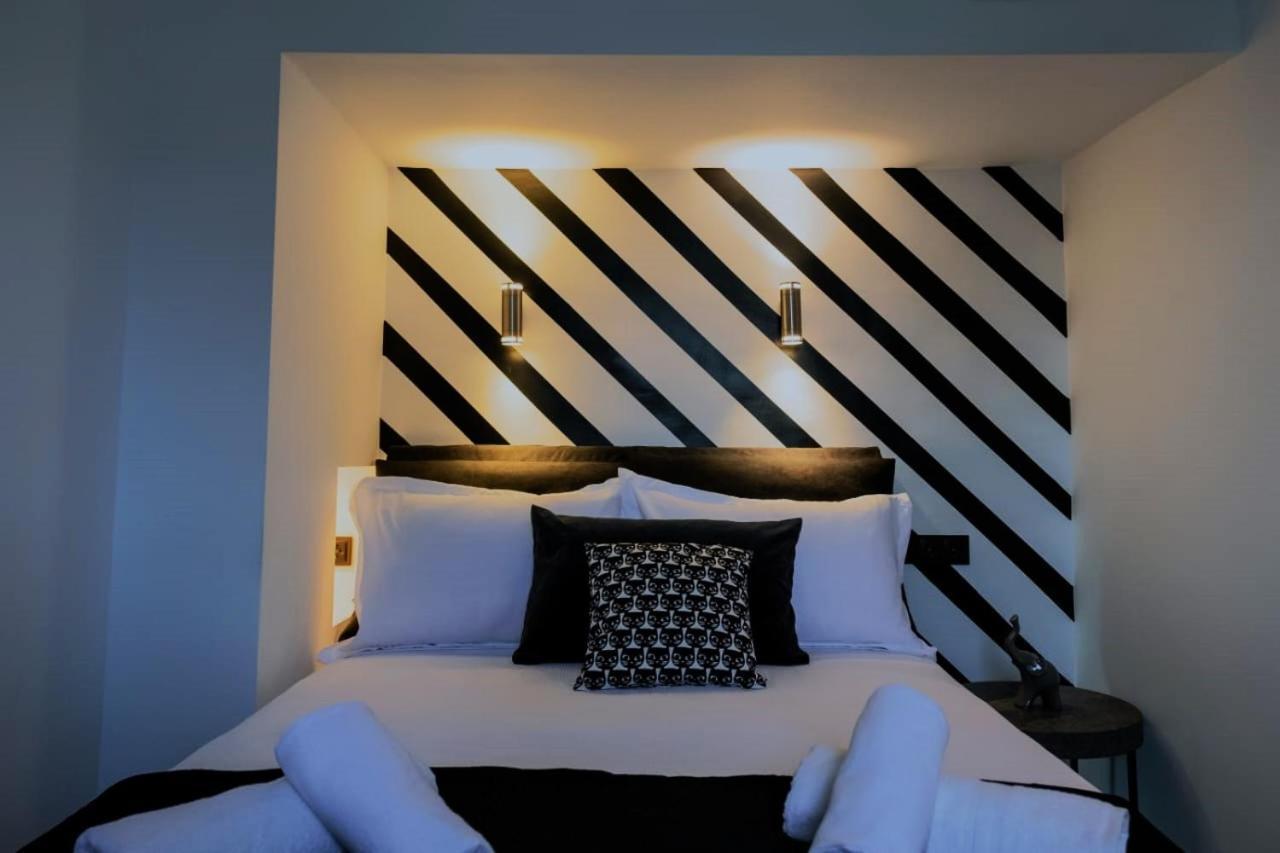 Essel Noir - A Hidden Gem With A Magnificent Acropolis View Leilighet Athen Eksteriør bilde