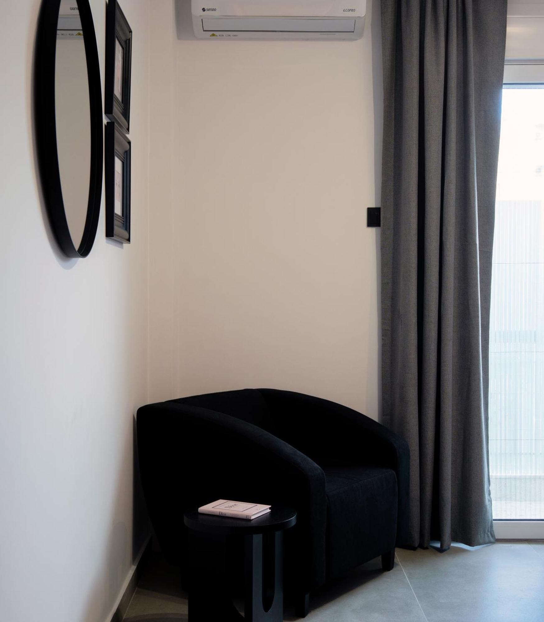 Essel Noir - A Hidden Gem With A Magnificent Acropolis View Leilighet Athen Eksteriør bilde